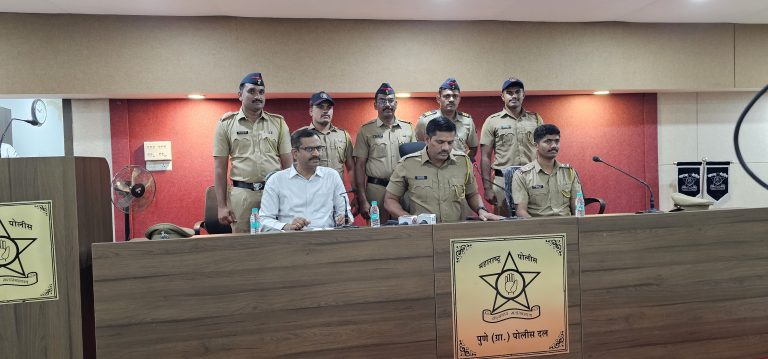 शिरूर पोलीस स्टेशन हद्दीमध्ये झालेल्या मोटारसायकल चोरीचे 11 गुन्हे उघडकीस आणून ६,६०,०००/ रू. किंमतीच्या मोटारसायकली जप्त