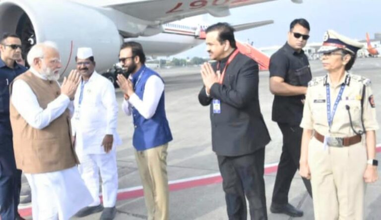 पंतप्रधान नरेंद्र मोदी यांच्या मुंबई दौऱ्यात शिरूर-हवेलीचे आमदार माऊली आबा कटके यांना स्वागताची गौरवशाली संधी