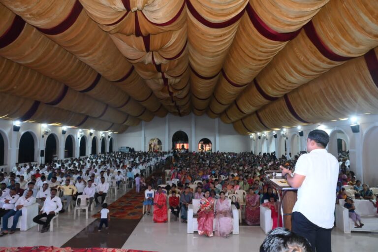 थेऊर ग्रामपंचायत सदस्य युवराज काकडे यांच्या स्नेहभेट मेळाव्यास नागरिकांचा उत्स्फूर्त प्रतिसाद