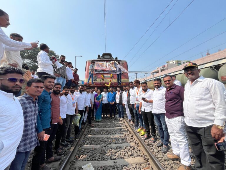 संदेश शेठ युथ फाऊंडेशनतर्फे काशी–अयोध्या यात्रेचे भव्य व यशस्वी आयोजन — भाविकांचा अनुभव अविस्मरणीय